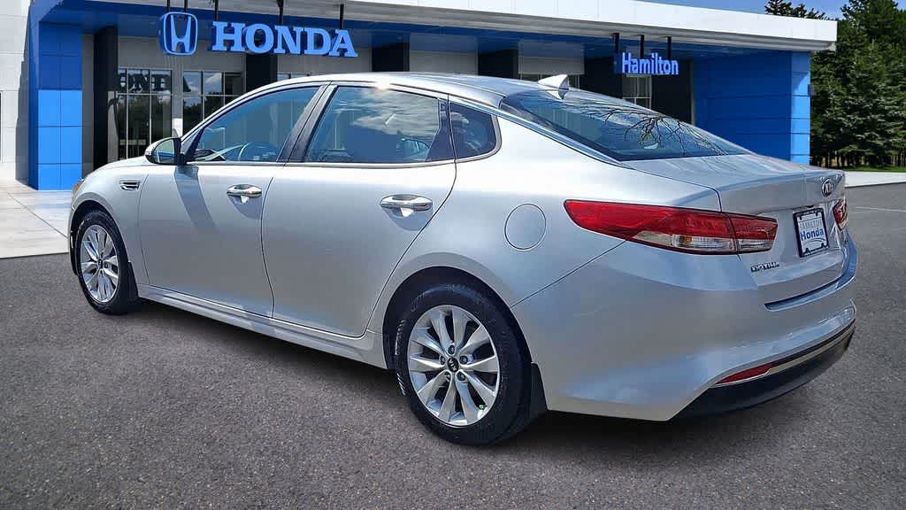 Thumbnail: 2016 Kia Optima - 6