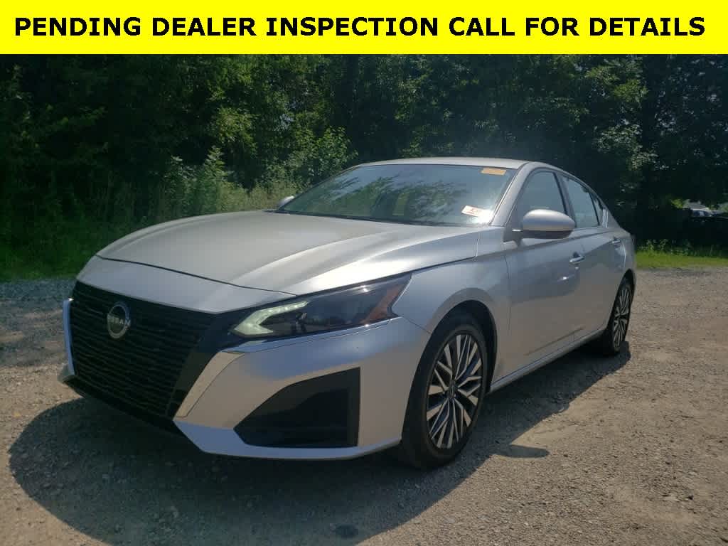 Thumbnail: 2023 Nissan Altima - 1