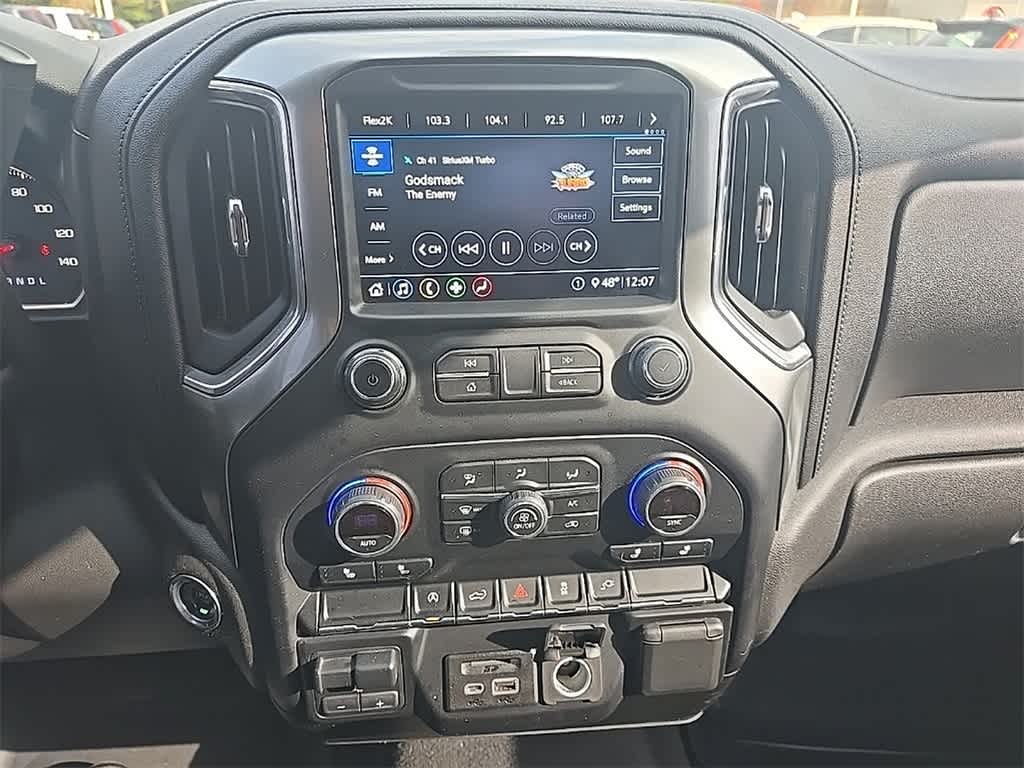 Thumbnail: 2020 Chevrolet Silverado 1500 - 18