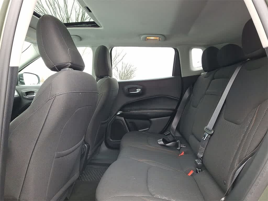 Thumbnail: 2018 Jeep Compass - 20