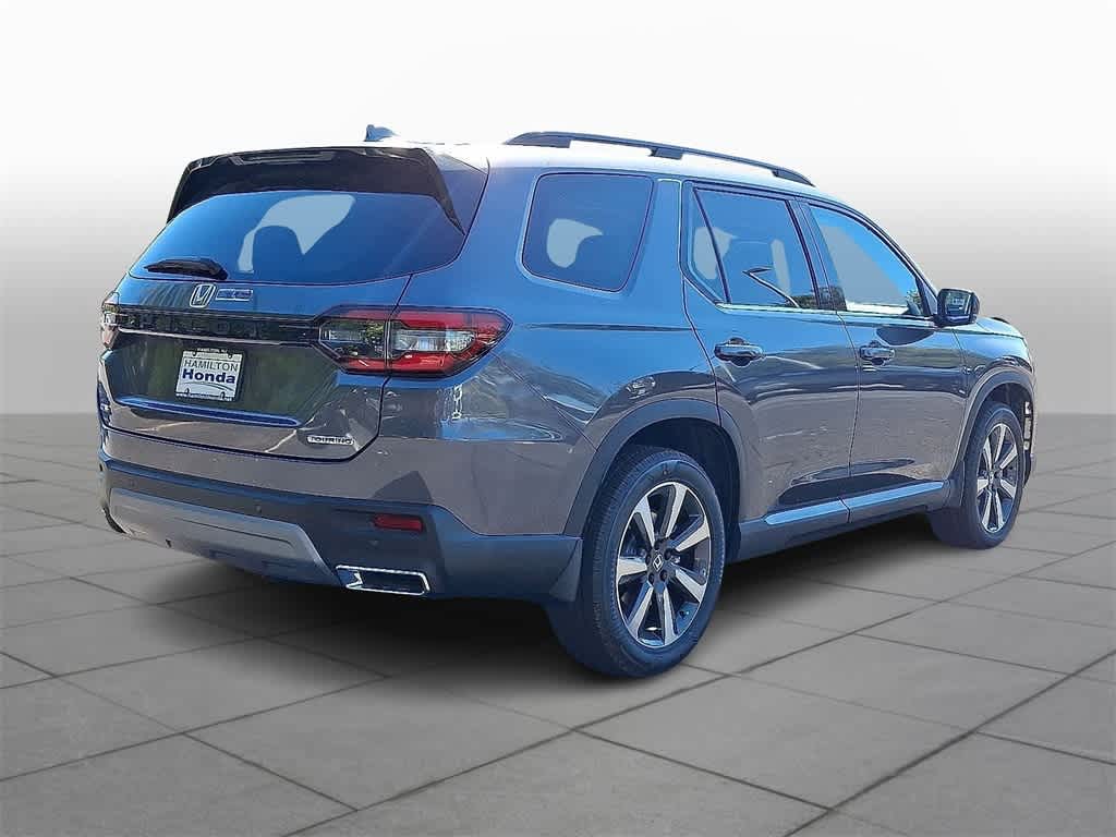Thumbnail: 2025 Honda Pilot - 5