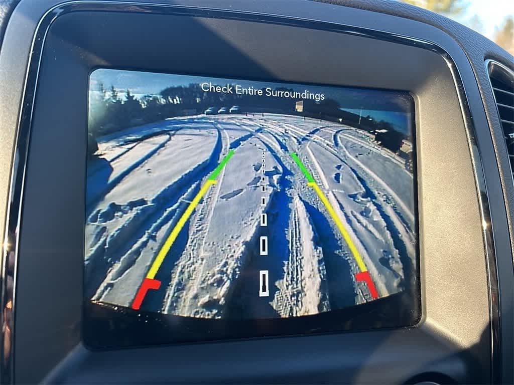 Thumbnail: 2018 Dodge Durango - 20