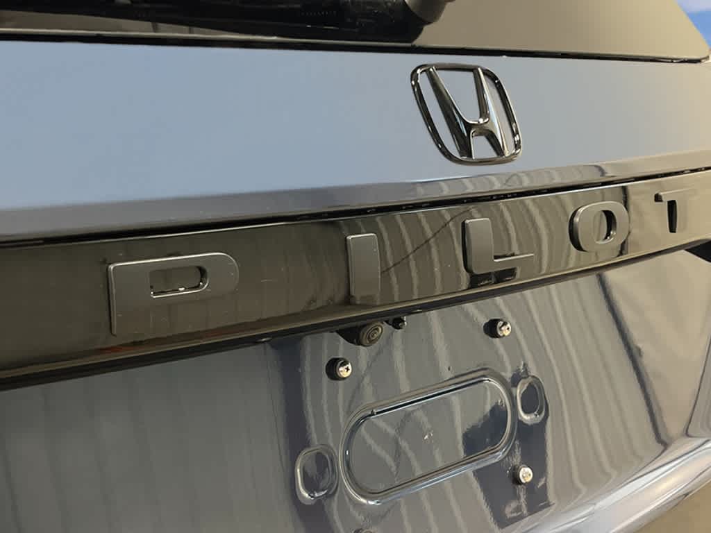 Thumbnail: 2026 Honda Pilot - 7