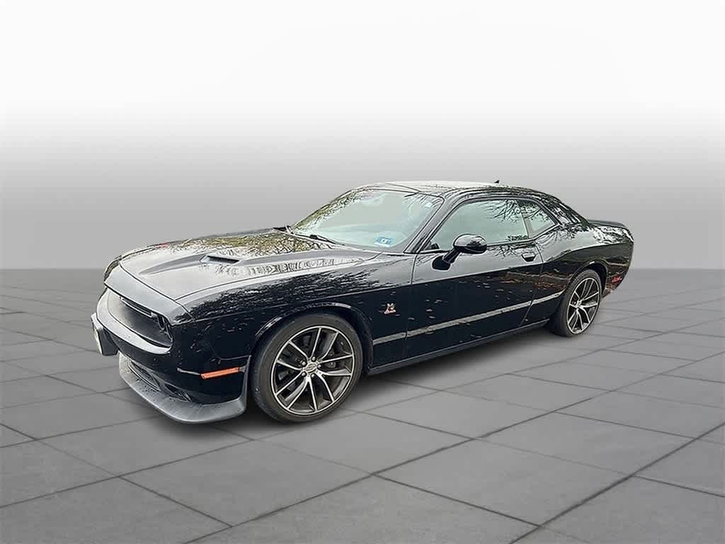 Thumbnail: 2016 Dodge Challenger - 1