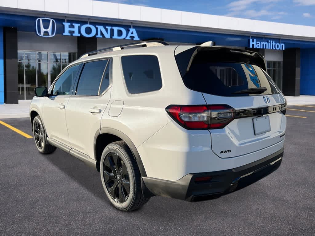Thumbnail: 2026 Honda Pilot - 3