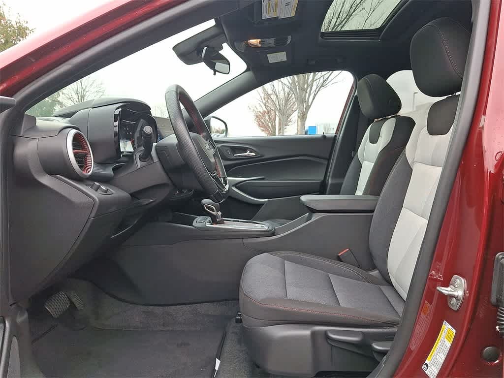 Thumbnail: 2024 Chevrolet Trax - 11