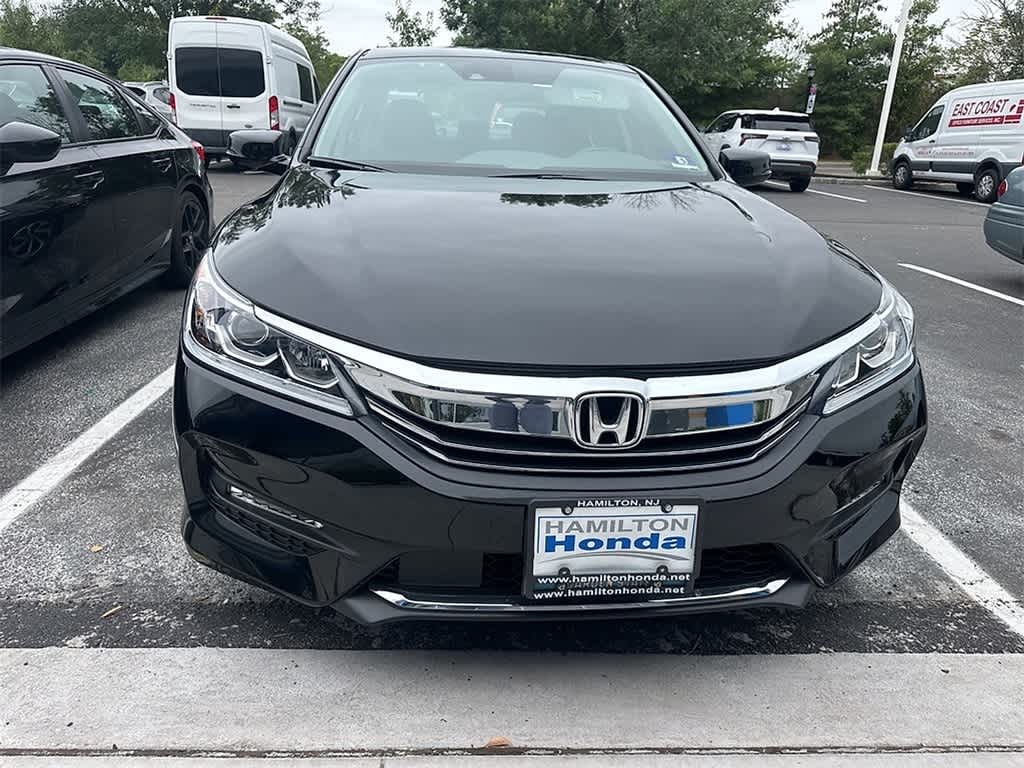 Thumbnail: 2017 Honda Accord - 2