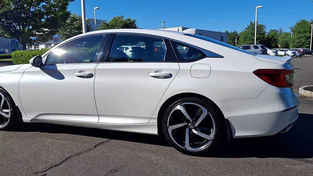 Thumbnail: 2019 Honda Accord - 5