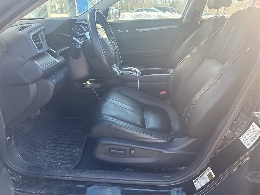 Thumbnail: 2016 Honda Civic - 8