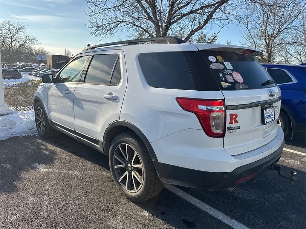 Thumbnail: 2015 Ford Explorer - 6