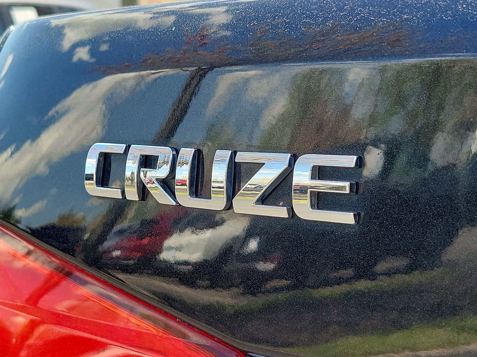 2013 Chevrolet Cruze LS 22