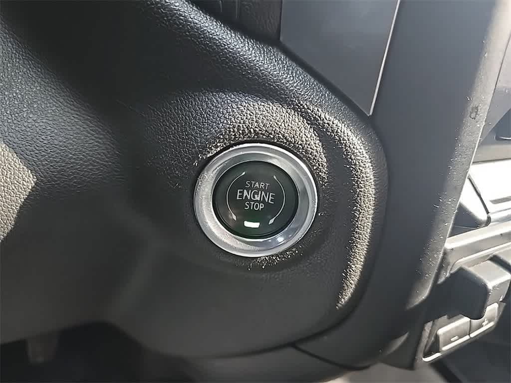 Thumbnail: 2020 Chevrolet Silverado 1500 - 21