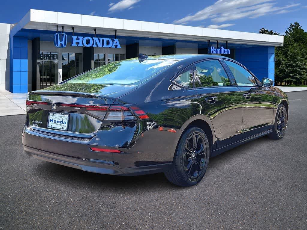Thumbnail: 2025 Honda Accord - 24