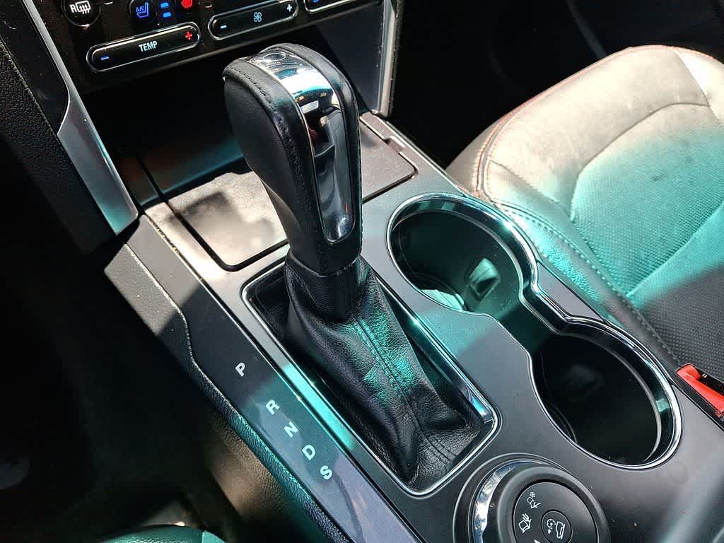 Thumbnail: 2016 Ford Explorer - 4