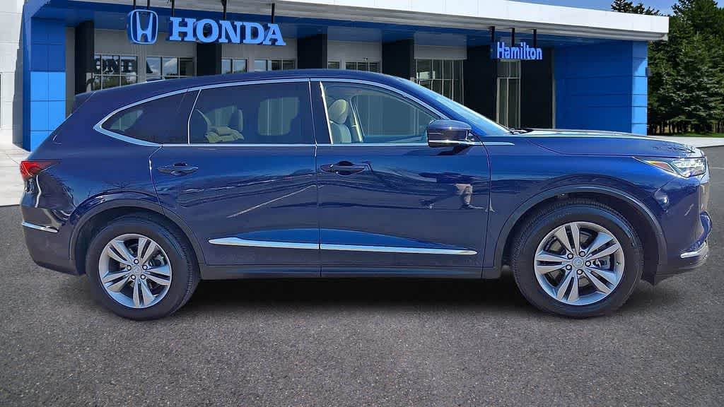 Thumbnail: 2023 Acura MDX - 9