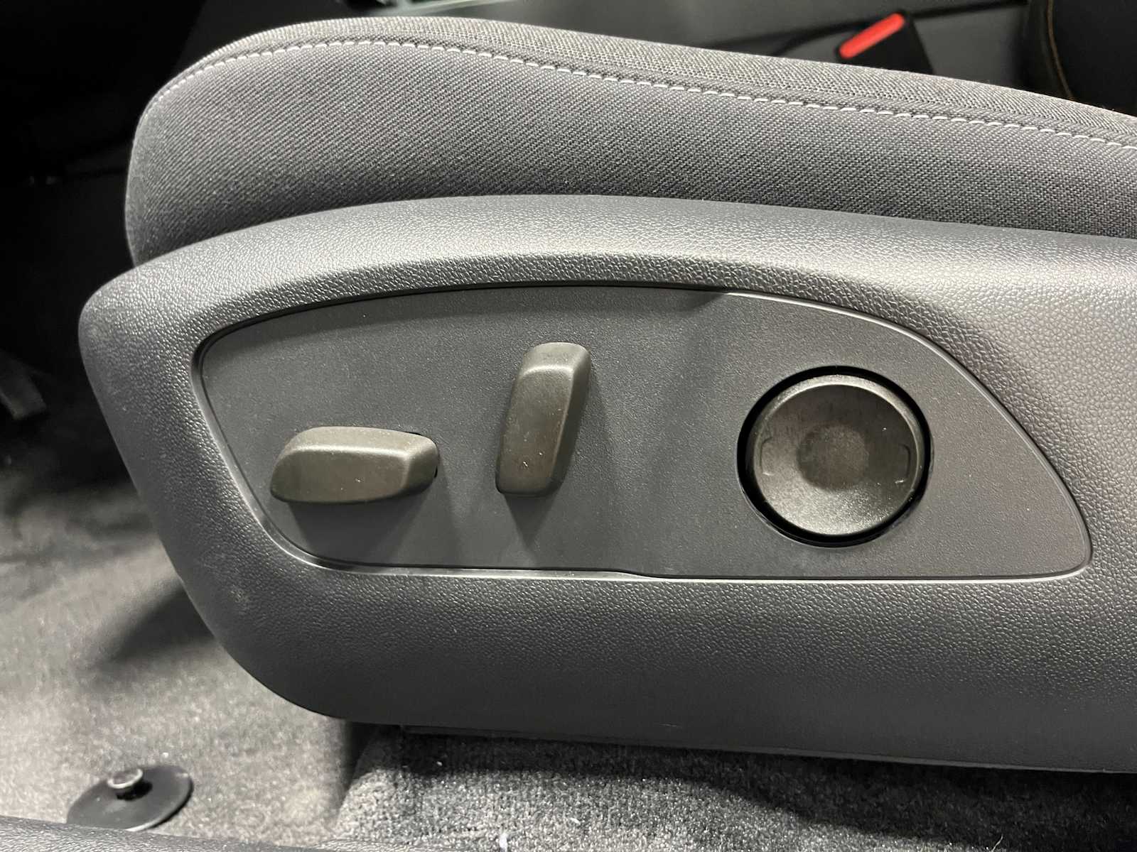 Thumbnail: 2026 Honda Prologue - 15