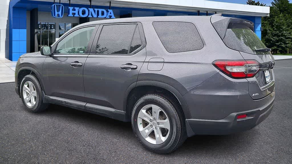 Thumbnail: 2023 Honda Pilot - 6