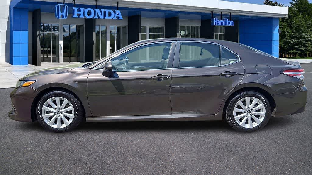 Thumbnail: 2018 Toyota Camry - 5