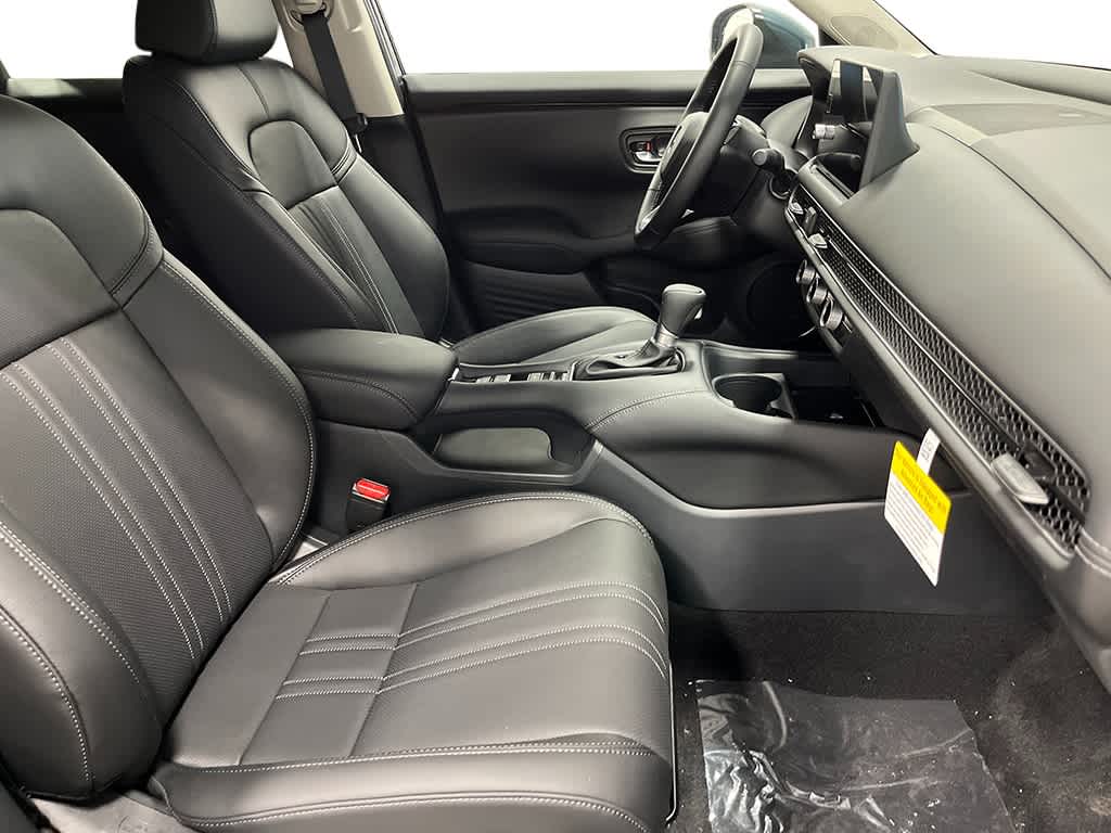 Thumbnail: 2027 Honda HR-V - 27