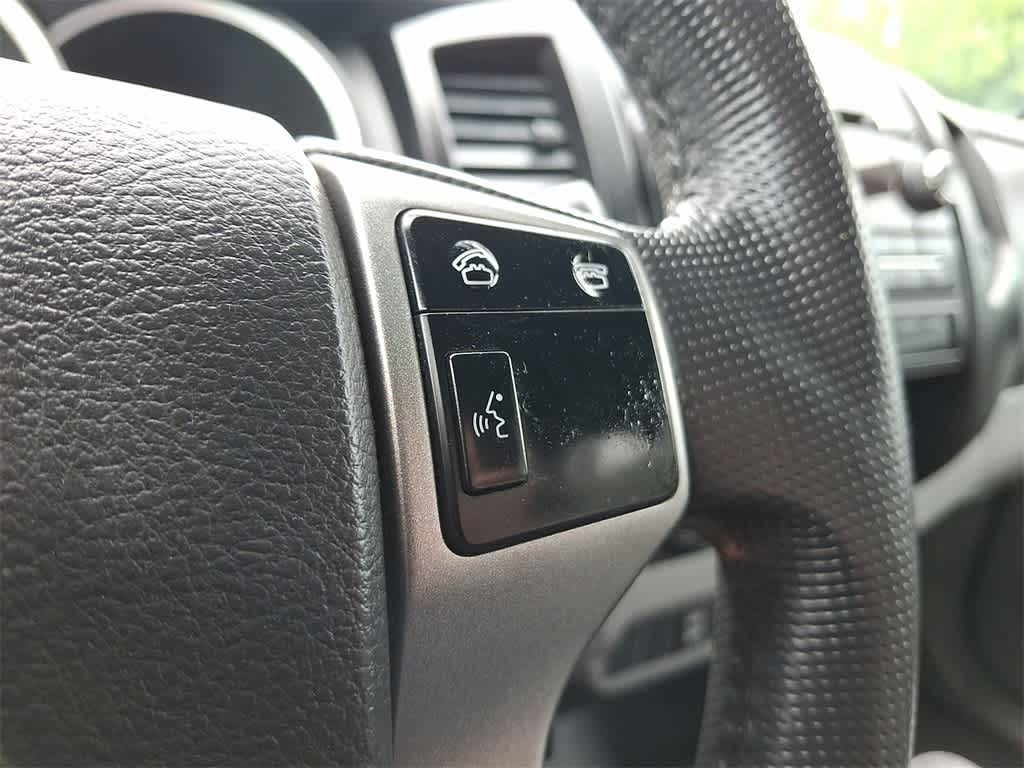 Thumbnail: 2012 Toyota Tacoma - 9