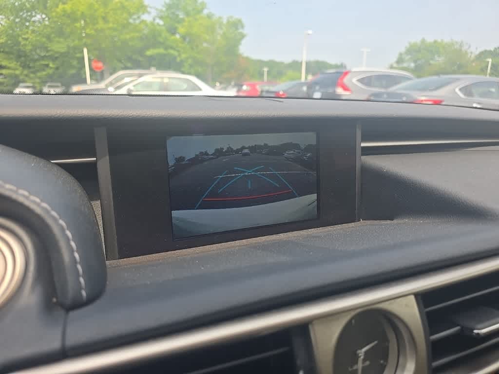 2016 Lexus IS 300 21