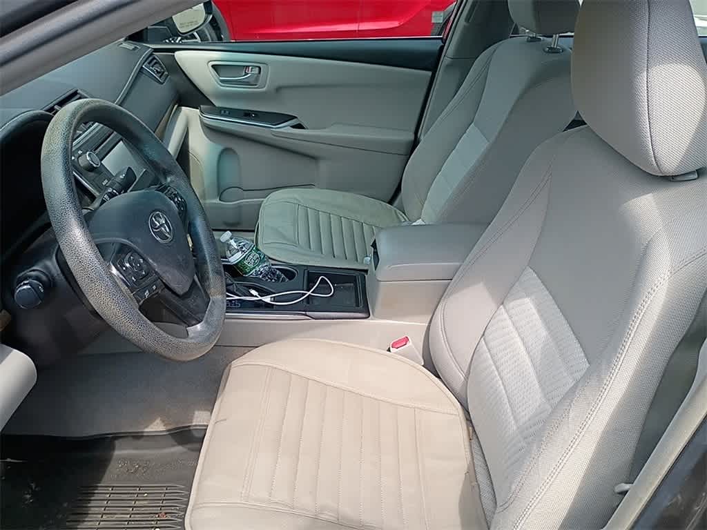 Thumbnail: 2016 Toyota Camry - 8