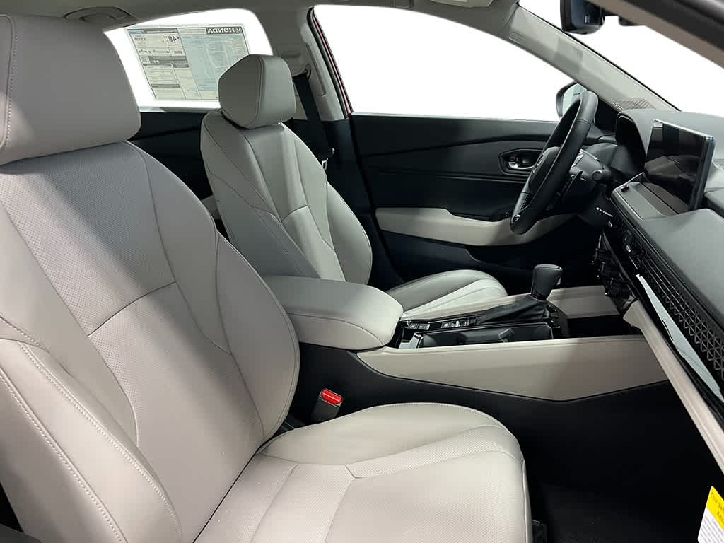 Thumbnail: 2025 Honda Accord - 32