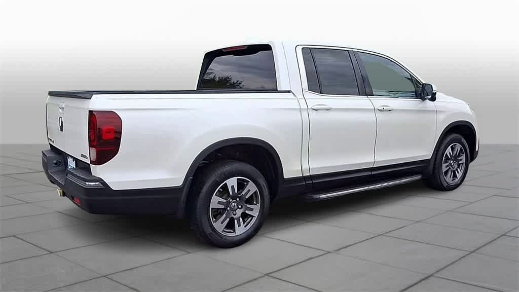 Thumbnail: 2017 Honda Ridgeline - 8