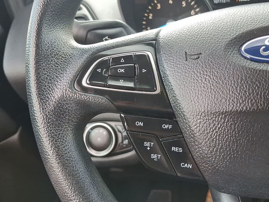 Thumbnail: 2017 Ford Escape - 17