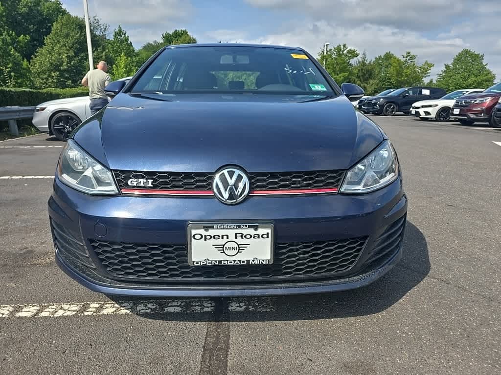 Thumbnail: 2015 Volkswagen Golf - 2