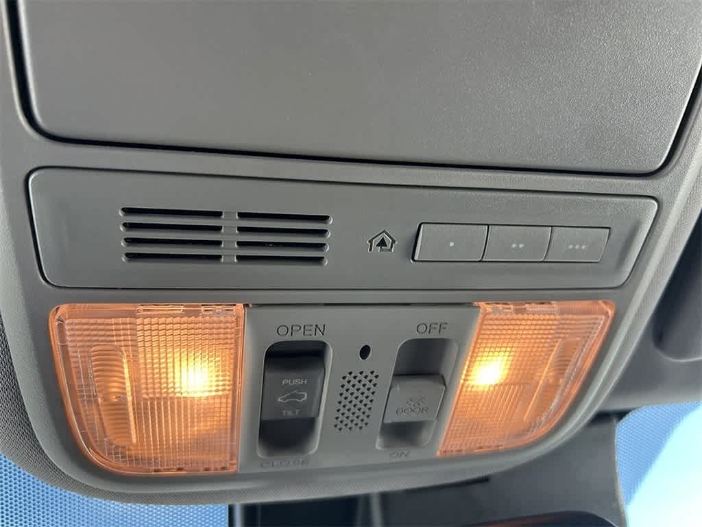 Thumbnail: 2018 Honda Pilot - 20