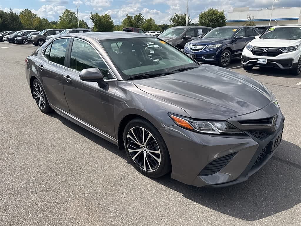 Thumbnail: 2019 Toyota Camry - 3
