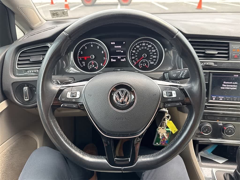 Thumbnail: 2019 Volkswagen Golf - 9