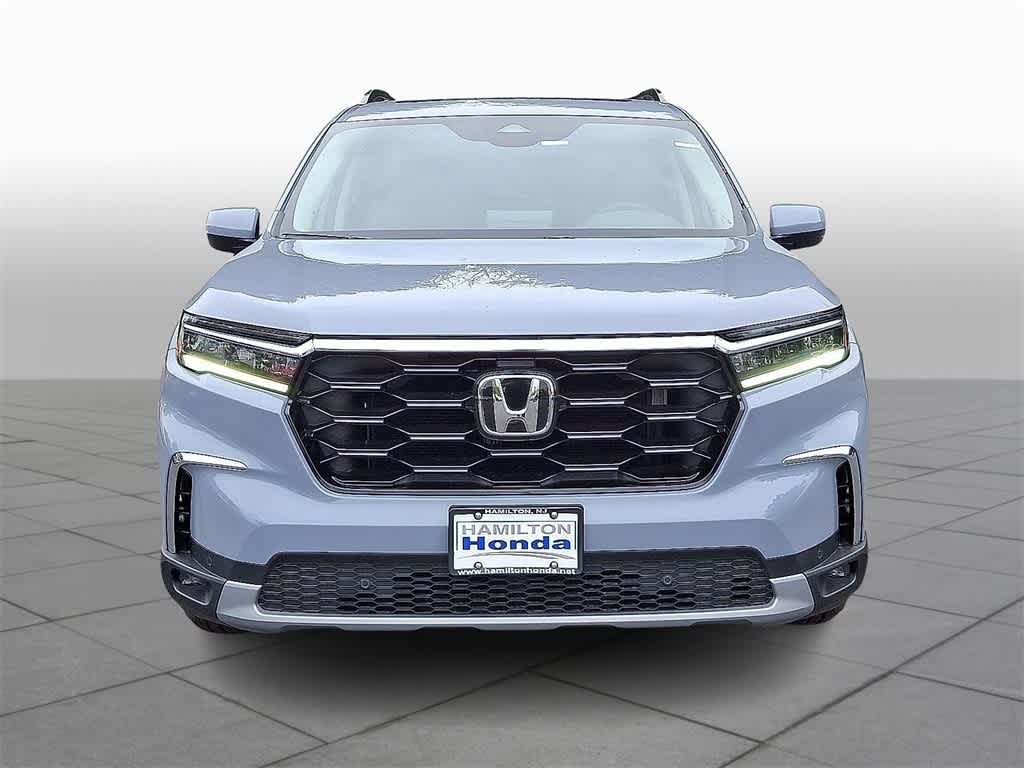Thumbnail: 2025 Honda Pilot - 2
