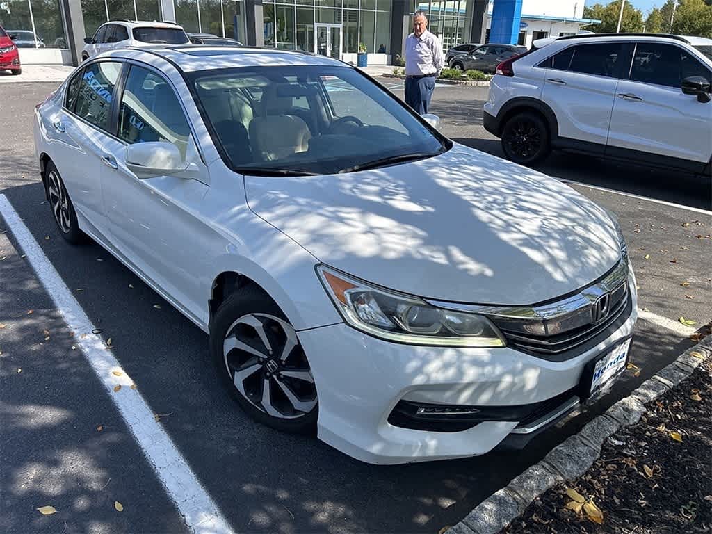 Thumbnail: 2017 Honda Accord - 3