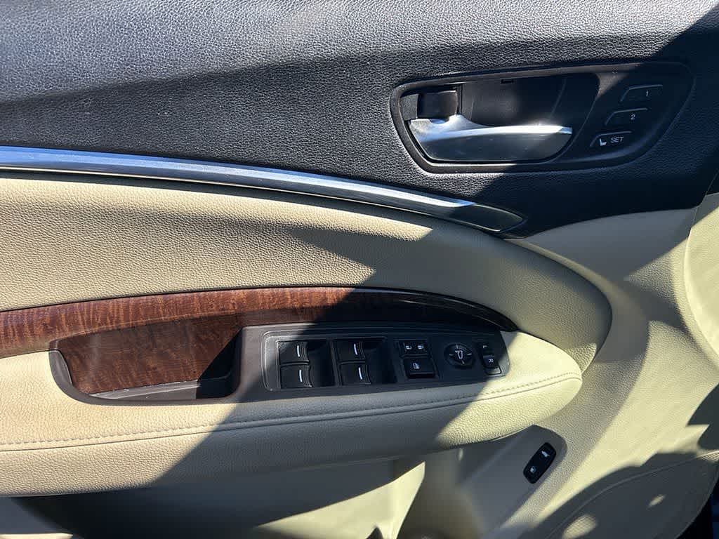 Thumbnail: 2018 Acura MDX - 15