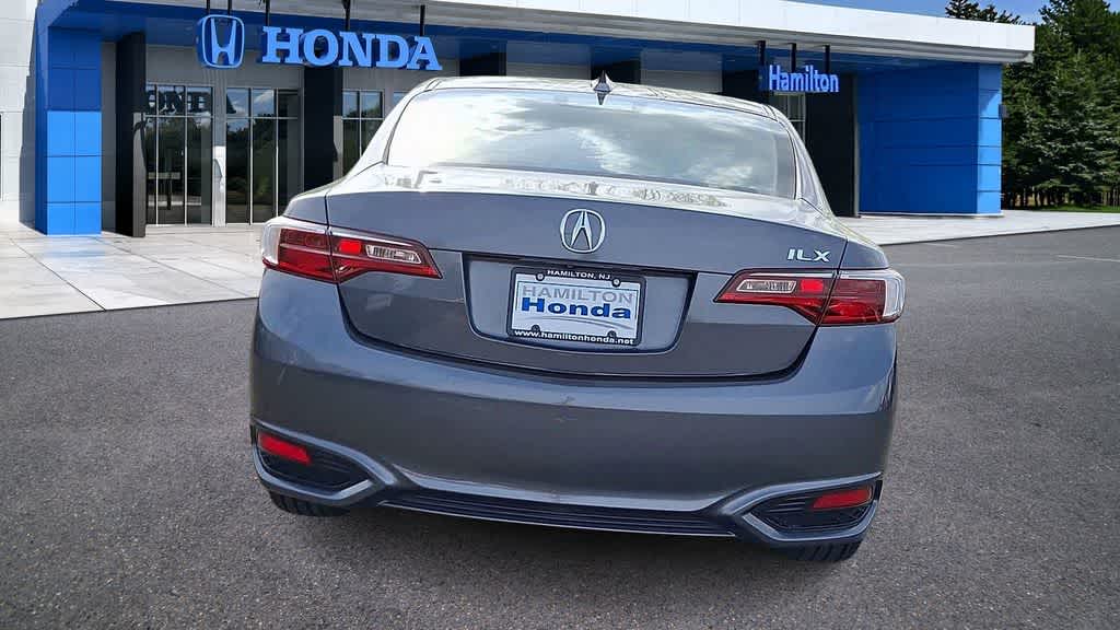 Thumbnail: 2017 Acura ILX - 7