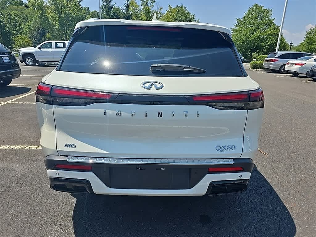Thumbnail: 2023 INFINITI QX60 - 5