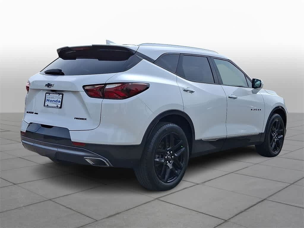 Thumbnail: 2022 Chevrolet Blazer - 21