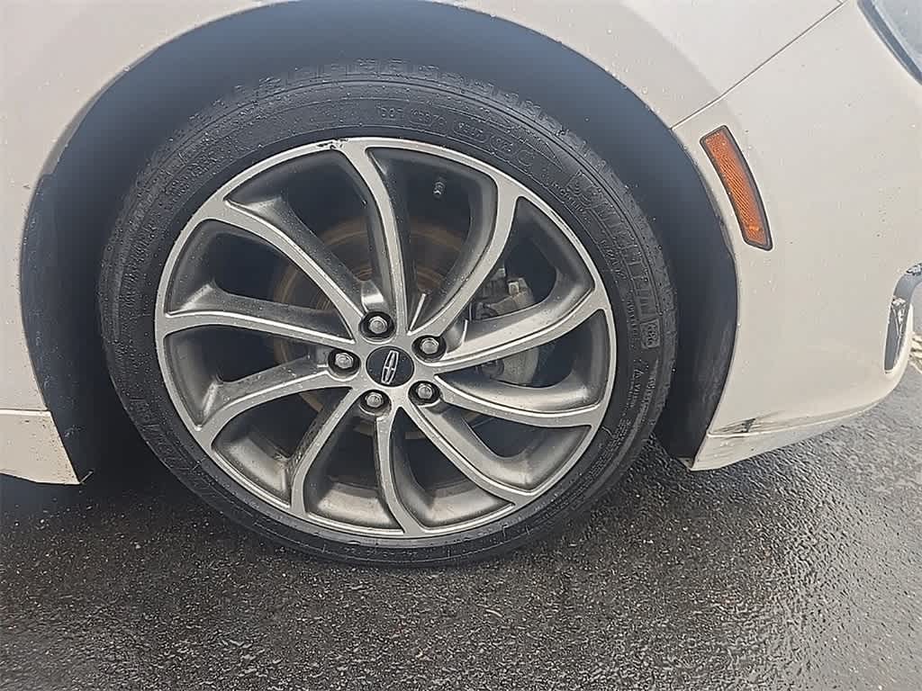 Thumbnail: 2019 Lincoln MKZ - 9