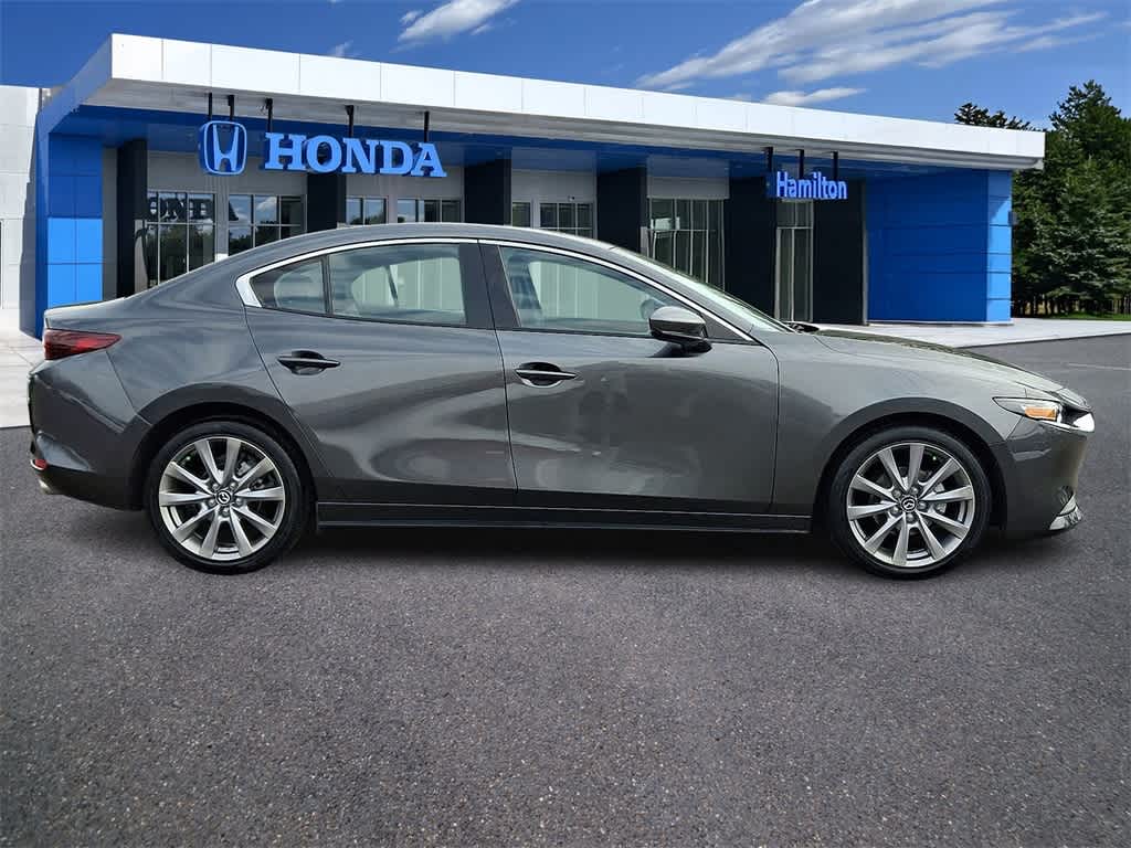 Thumbnail: 2022 Mazda Mazda3 - 25