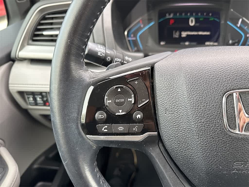 Thumbnail: 2019 Honda Odyssey - 11