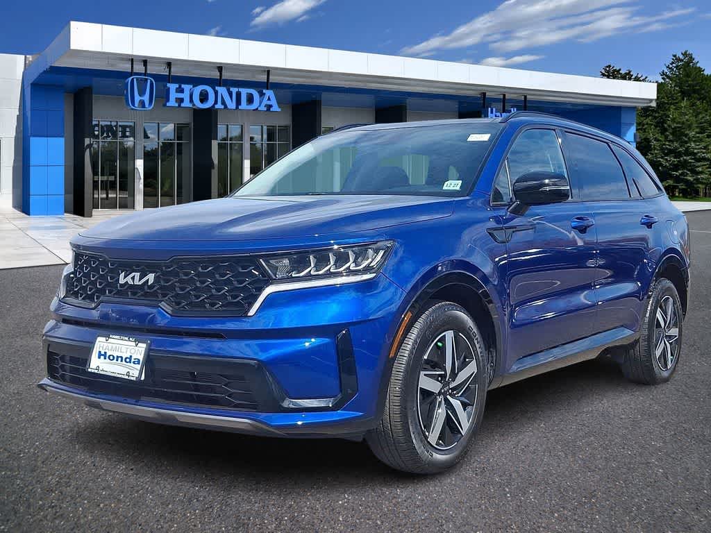 Thumbnail: 2023 Kia Sorento - 1