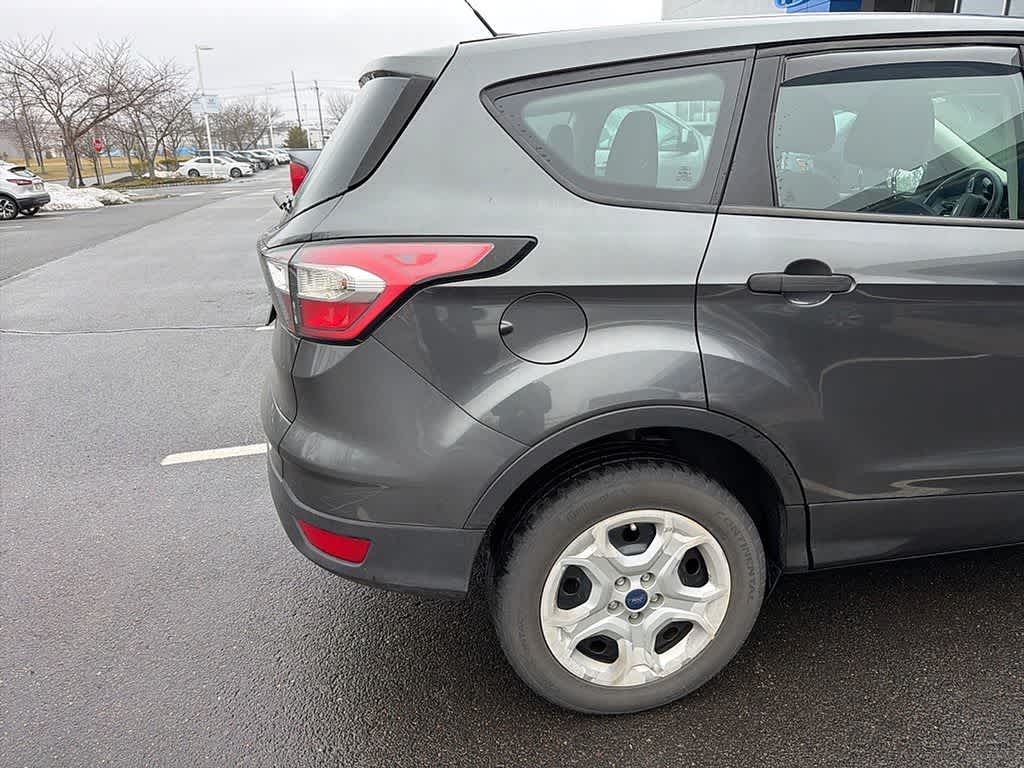 Thumbnail: 2017 Ford Escape - 8