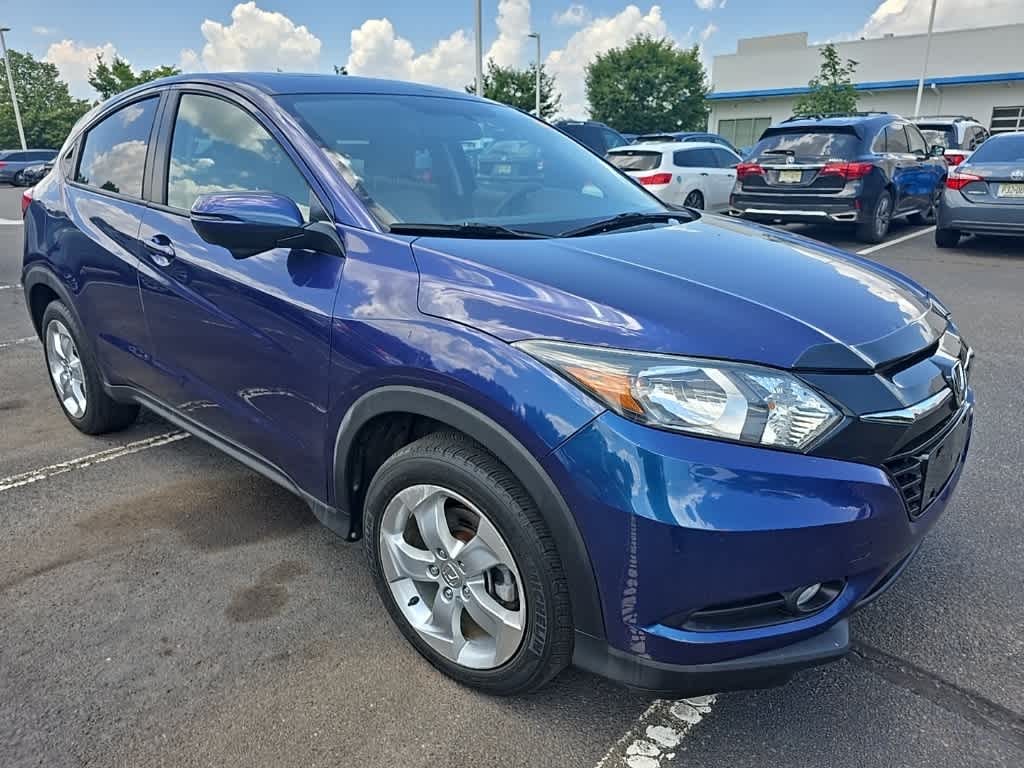 Thumbnail: 2016 Honda HR-V - 3