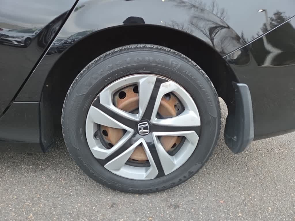 Thumbnail: 2017 Honda Civic - 9