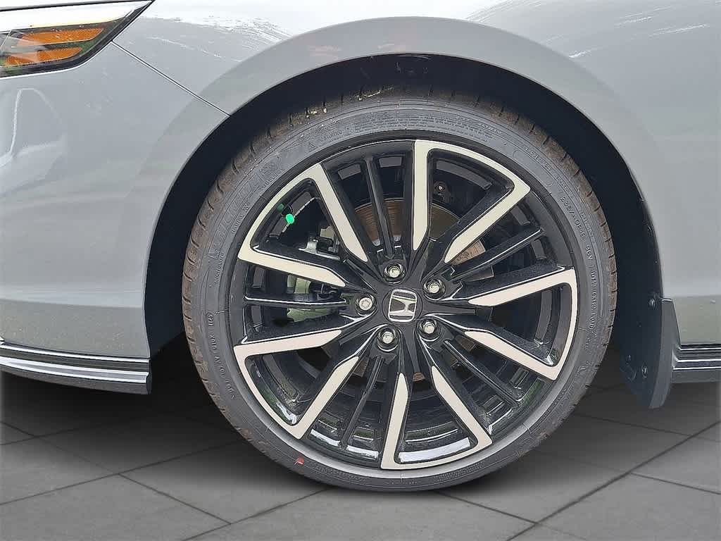 Thumbnail: 2025 Honda Accord - 8