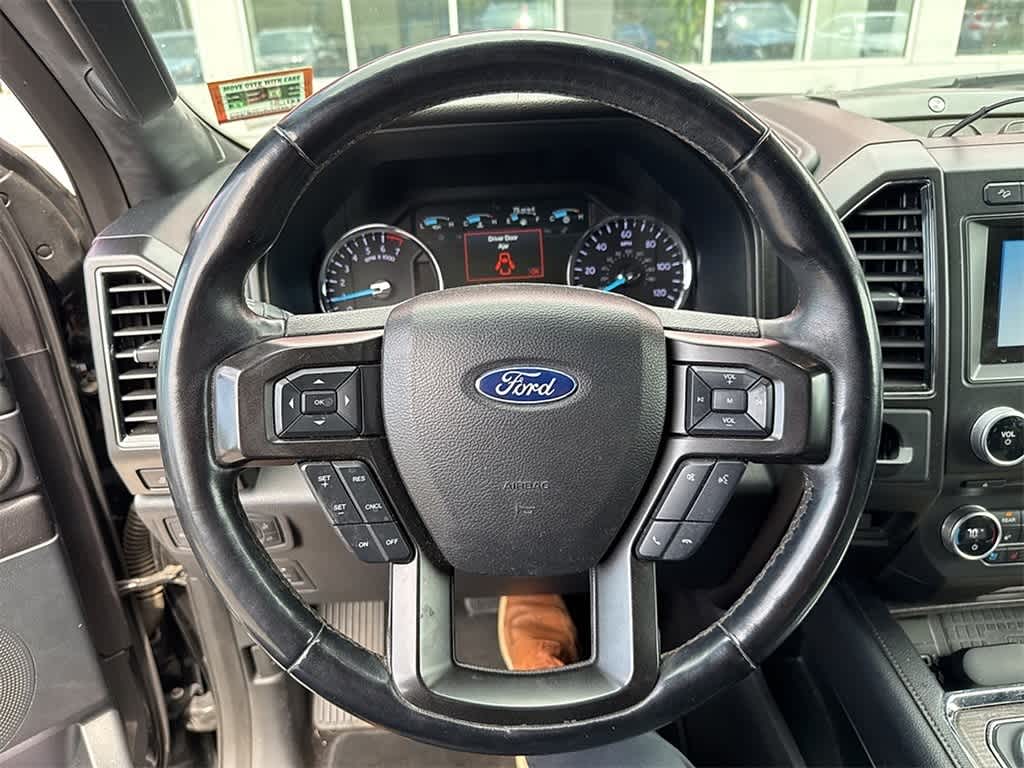 Thumbnail: 2018 Ford Expedition - 10
