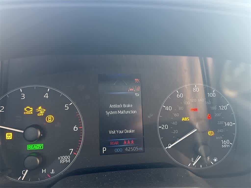 Thumbnail: 2023 Toyota Corolla - 17