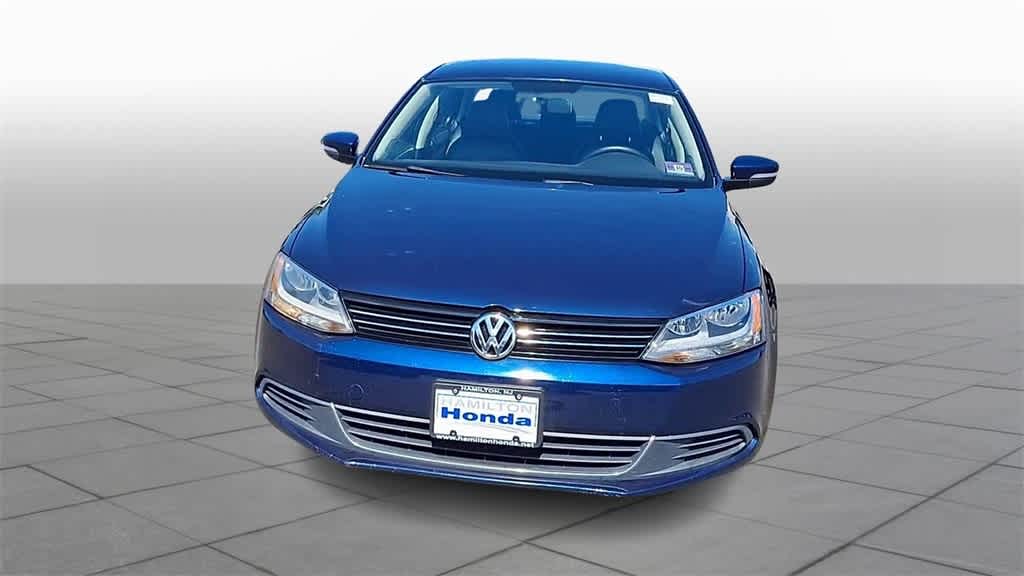 Thumbnail: 2014 Volkswagen Jetta - 3